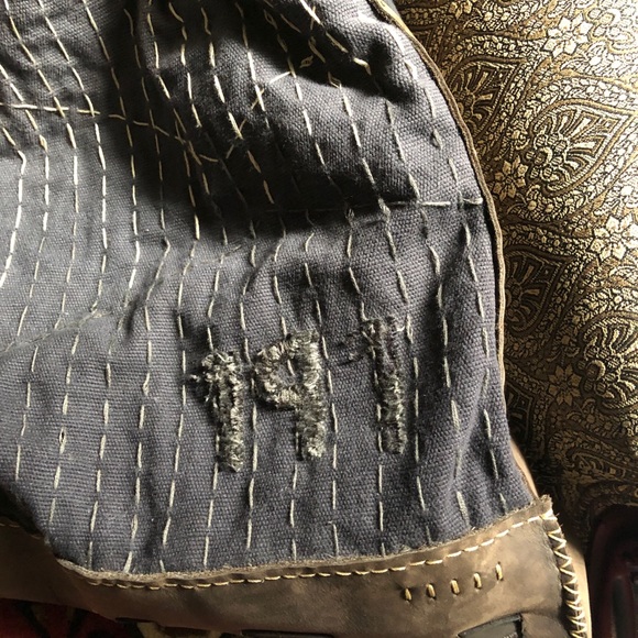 Handmade Grunge Large Messenger Bag - Picture 8 of 9